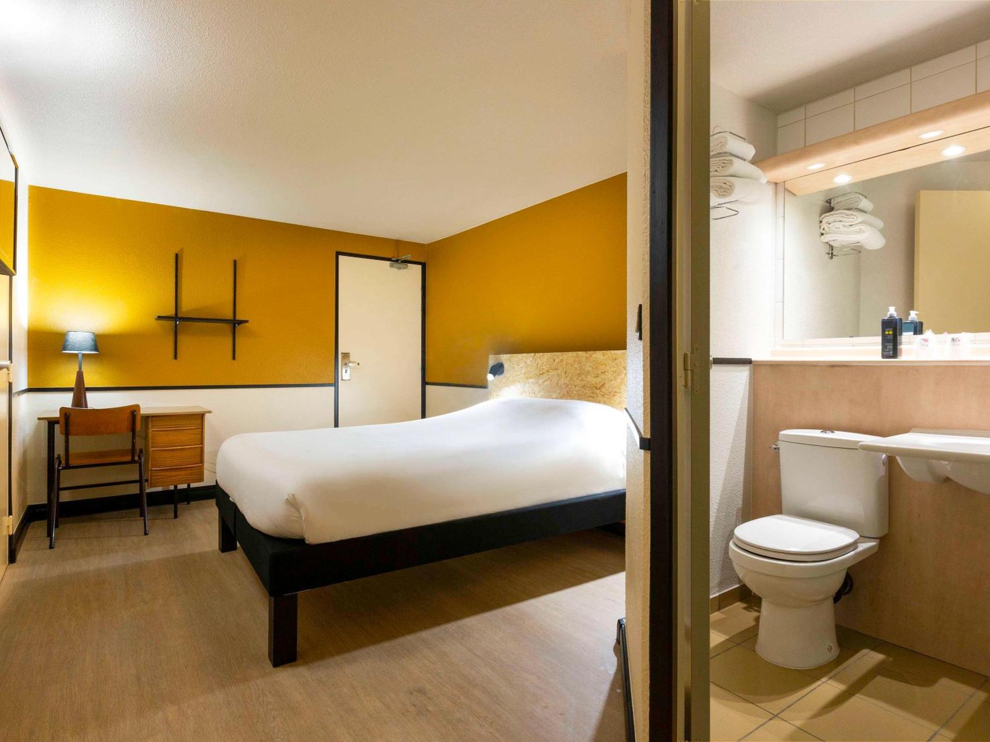 Greet Hotel Villeneuve La Garenne - Renove Exterior photo